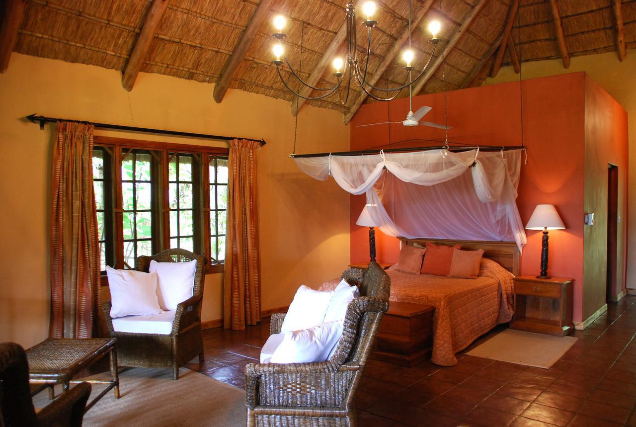 Kumbali Country Lodge Лилонгве Экстерьер фото