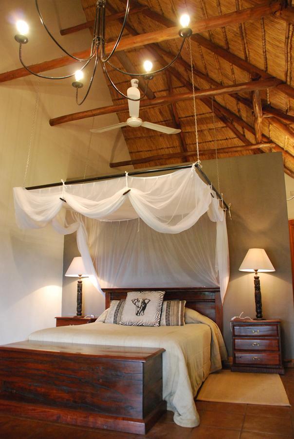 Kumbali Country Lodge Лилонгве Экстерьер фото