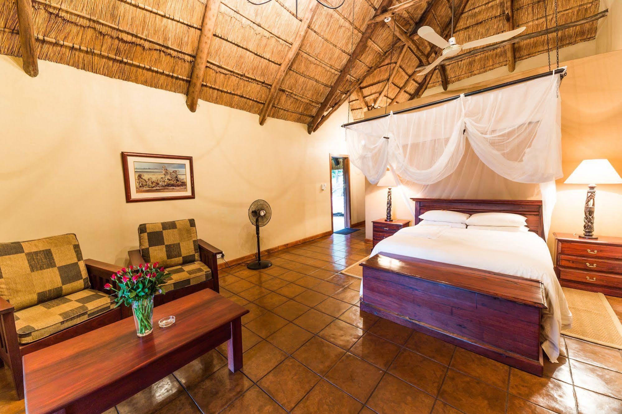 Kumbali Country Lodge Лилонгве Экстерьер фото